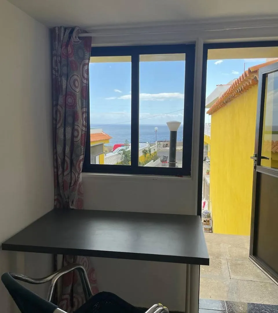 بيت ضيافة Ocean Breeze Villamaracuya سانتا كروز دي تينيريف